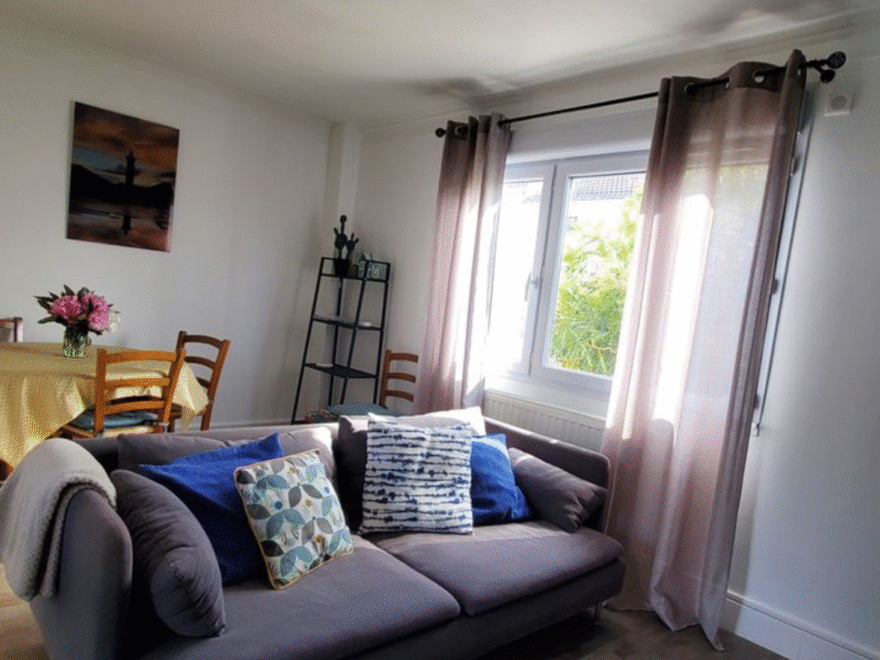 A LOUER CHAMBRE D’ETUDIANT en COLOCATION Durée 9 Mois