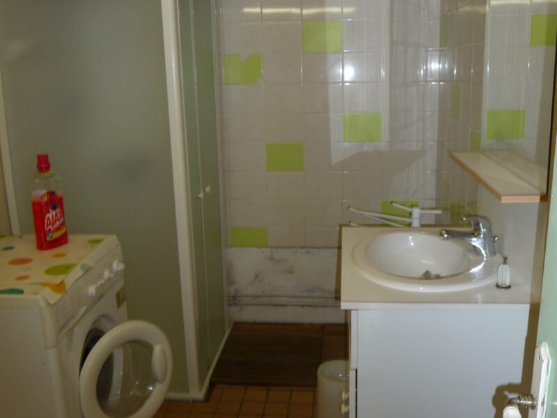 Maisonnette St-Nazaire 40m² 400€HC