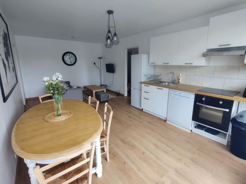 Chambre St-Nazaire 330€HC