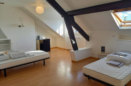 Maison 12 lits, à louer en un bail, 3500€ mensuel