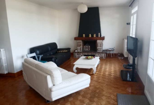 Maison 12 lits, à louer en un bail, 3500€ mensuel