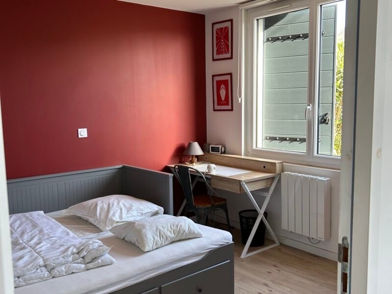 Coloc 3chambres Saint-Marc, 350€