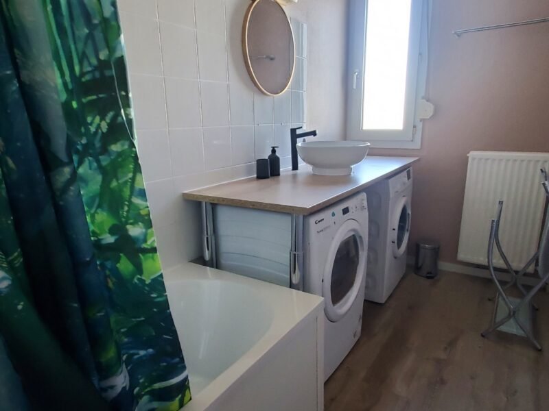  Colocation meublée 94 m², 440€CC, Saint-Nazaire