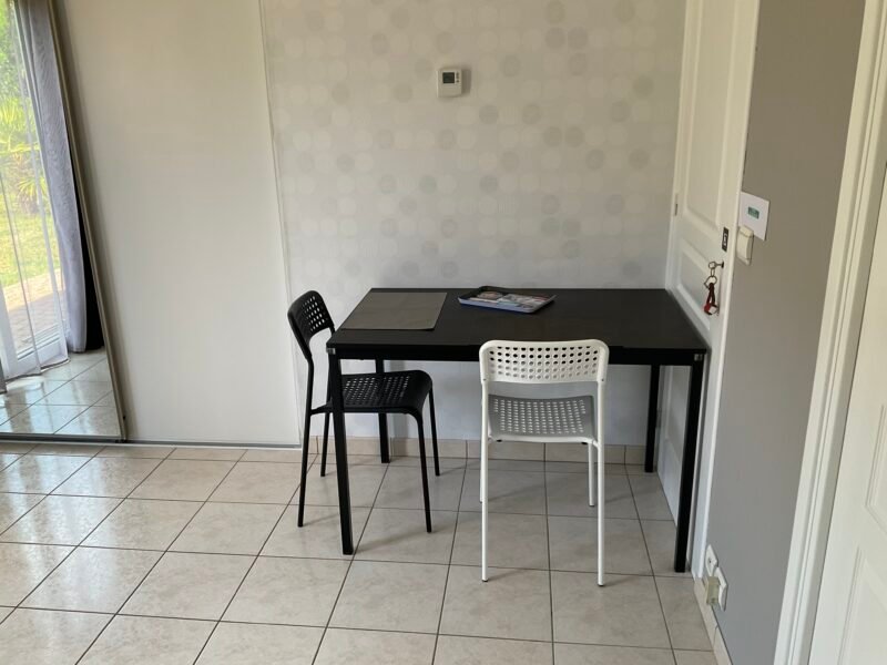 Studio 20m², 340€CC, à Pornichet, Bail étudiant