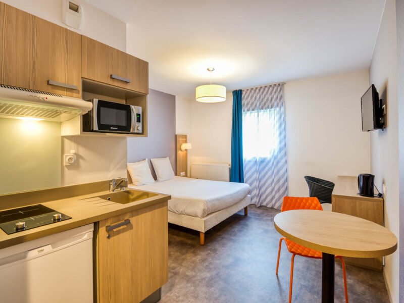 Studio situé à Saint-Nazaire, 560€ TTC