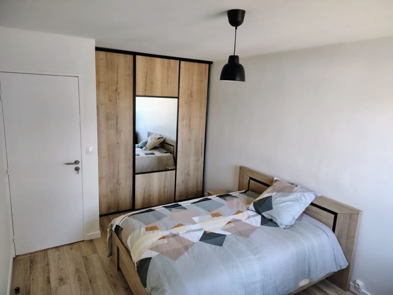 Colocation T4, 3 chambres dispos 497€TTC/personne