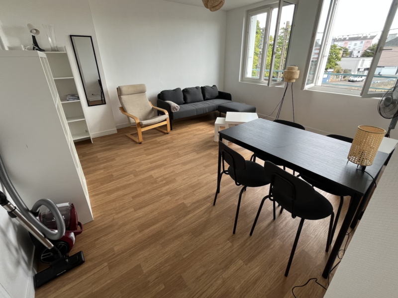 Appartement T3 meublé 54 m² – Centre-ville Saint-Nazaire